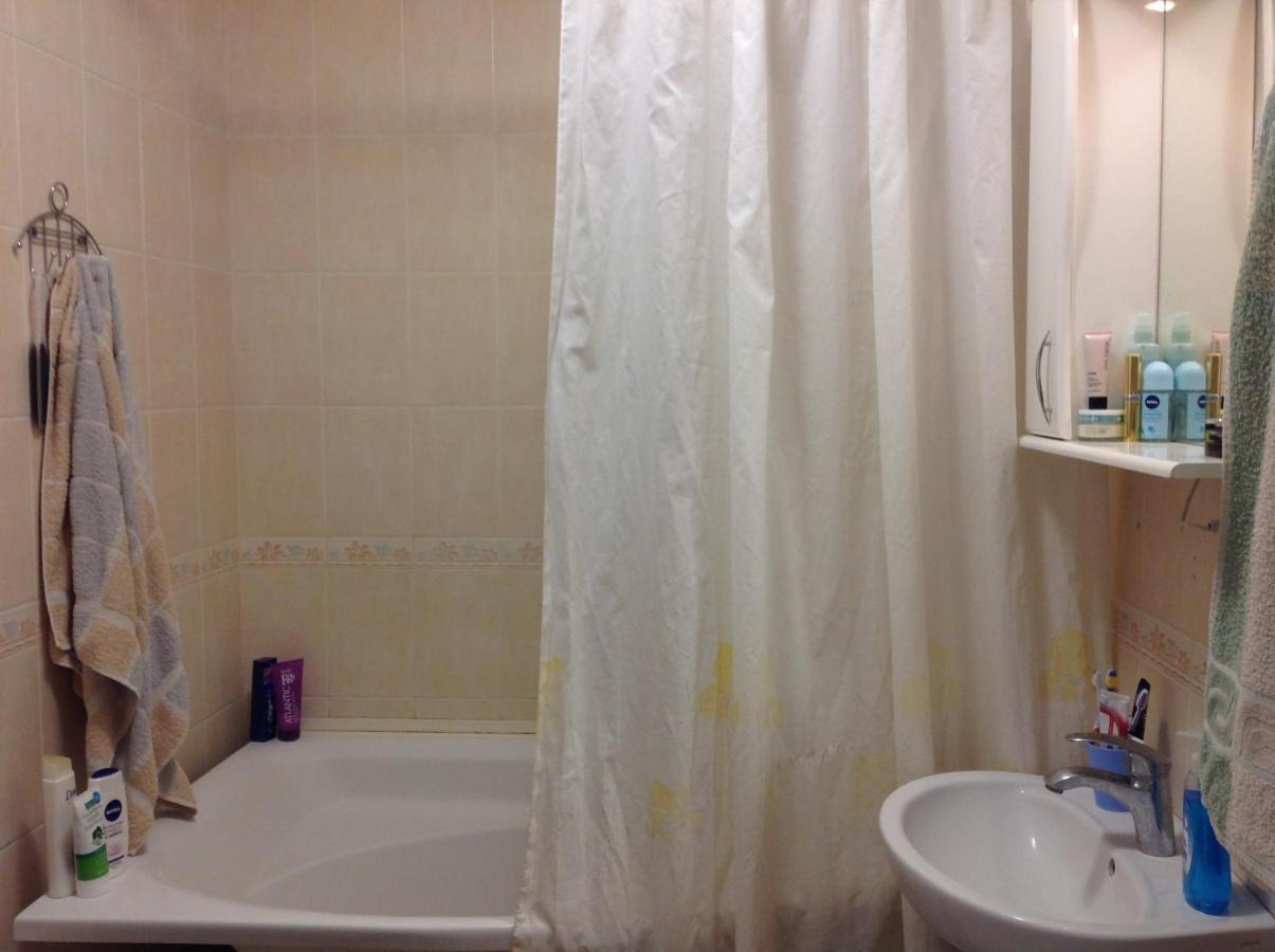 Studio apartment Kharkiv Bagian luar foto